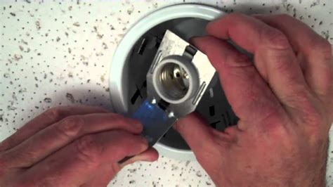 To Remove Old Recessed Lighting How To Replace Recessed Lighting