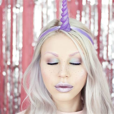 21 Diy Unicorn Halloween Costumes That Could Win Any Costume Contest