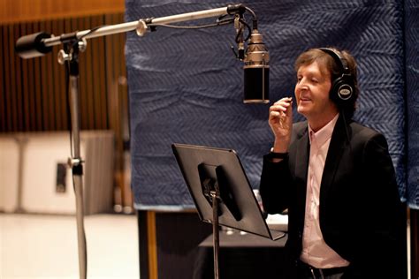 Paul Mccartney Releases First Single My Valentine From Forthcoming