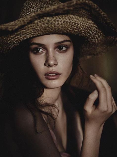 Mag Cysewska Boo George Vogue Polska March 2018 Dna Models
