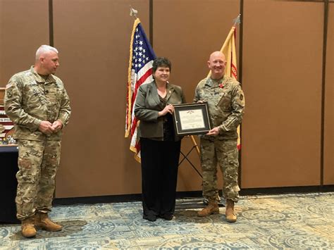 Las Cruces Native Takes Over As Fort Bliss New Leadership Kfox