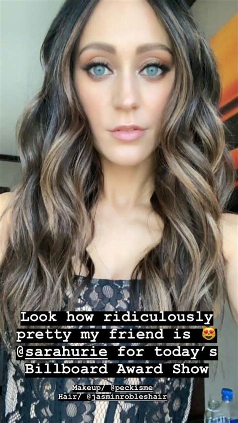 Sarah Urie Brendon Uries Wife Billboard Music Awards 2019 Medium Length Hair Styles Hair