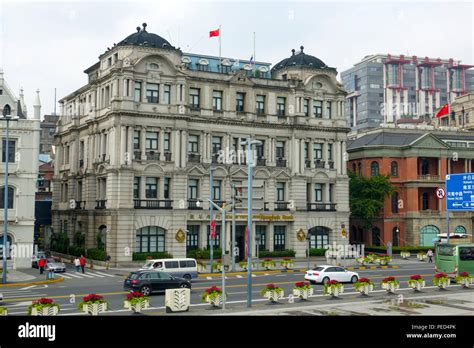 Hong Kong And Shanghai Bank Building And The Shanghai Custom House