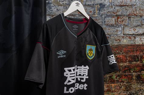 According to the sun, the gunners' yellow kit for the coming season could be purchased on sunday, despite the fact. Burnley 2020-21 Umbro Away Kit | 20/21 Kits | Football shirt blog