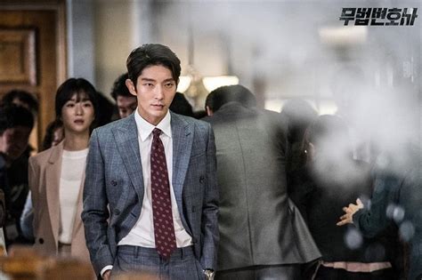 Kim byung hee as tae kwang soo; Lawless lawyer cast | It cast, Character, Fictional characters