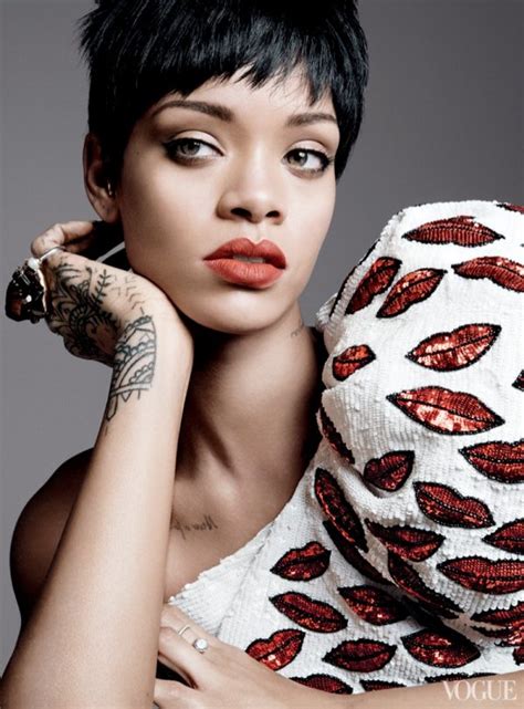 Rihanna Lands Third Vogue Cover For Magazines March Issue Fashion