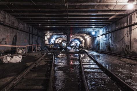 Photographer Darkcyanide Captures Abandoned Nyc Subways Photos