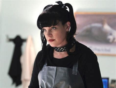 Cbs Responds To Pauley Perrettes Allegations Of Assault On Ncis Set