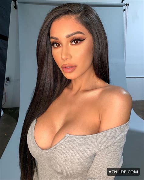 Janet Guzman Sexy And Topless October 2018 January 2019