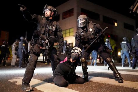 Oregon Police To Leave Downtown Portland After Da Declines To Prosecute Most Protest Related