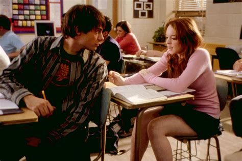 Lindsay Lohan Wants Fans To Celebrate “mean Girls” Day By Following Her