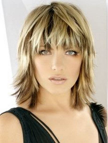 100 Artistic Medium Layered Hairstyles For Women Hairstylecamp