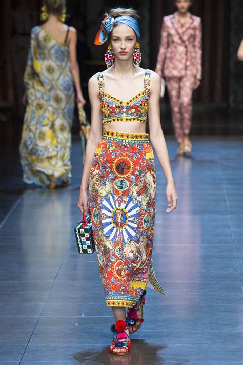 Dolce And Gabbana Spring 2016 Ready To Wear Fashion Bomb Daily
