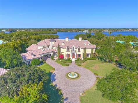 Unique Waterfront 4 Acres Celebrity Owned In Jupiter Florida United States For Sale 10656831