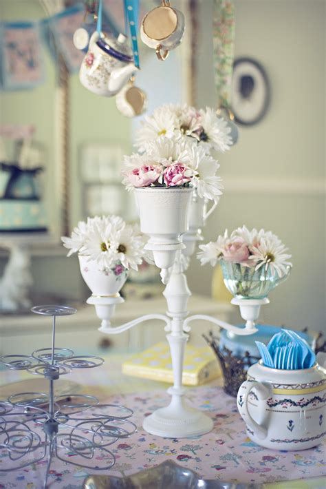 Easy project for unique flower planter porch decor shirley, i just discovered this older post — those gorgeous blue and white teacups caught my eye! Desert Girls Vintage: DIY: Tea Cup Candelabra