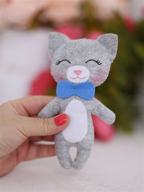 Stuffed Cat Sewing Pattern Kitten Felt Ornament Mini Cat Etsy