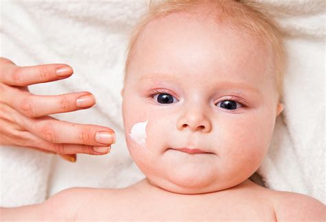 Why You Should Pick Natural And Organic When It Comes To Baby Skincare
