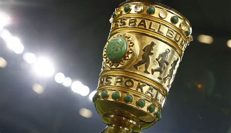 The tournament runs from august to may and is open to any german professional team. DFB Pokal, 1. Runde: Übertragung, TV, Livestream