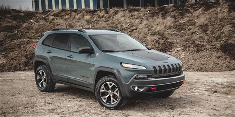 2014 Jeep Cherokee Trailhawk V 6 Test Review Car And Driver