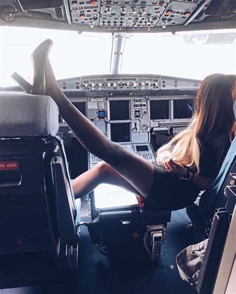 Likes Comments Cabincrewlifee On Instagram Who Is Your Favourite Flight Attendan