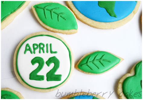 Bumbleberry Cakes April 22 Earth Day