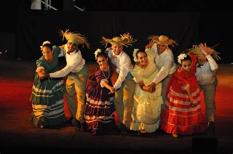 74ème Festival Folklorique International Danses et Musiques du Monde ...