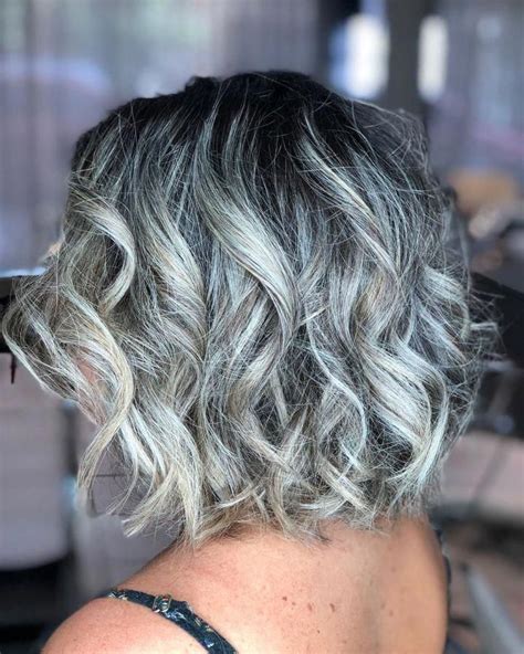 Messy Curly Gray Balayage Bob Whiteombrehair Gray Hair Highlights