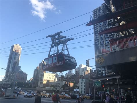 Roosevelt Island Tram Is New Yorks Coolest Way To Get Around