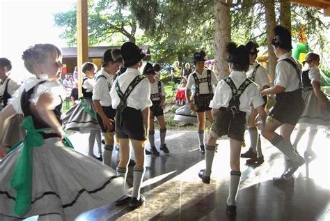 German Costume Lederhosen Dance