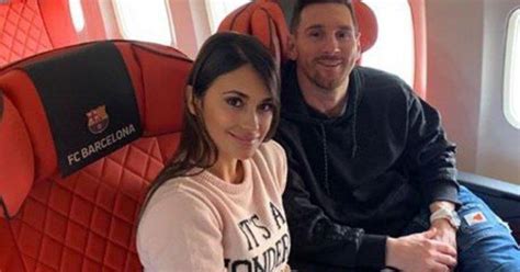 Así Llegó Messi Y Su Familia A París Para La Gala Del