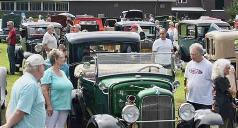 Photos Adirondack As Classic Car And Truck Show In Ballston Lake