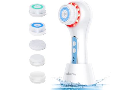 sonic facial cleansing brush made with ultra hygienic soft silicone waterproof sonic vibrating
