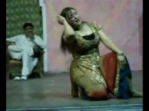 Hot Dancer Girls Tania Malik Boobs Show Nanga Mujra On Stage