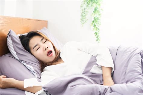 women actually snore more than men according to mintal sleep tracker data sleep review
