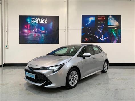 Toyota Occasions Plus Toyota Corolla 122h Dynamic Business 2019 à