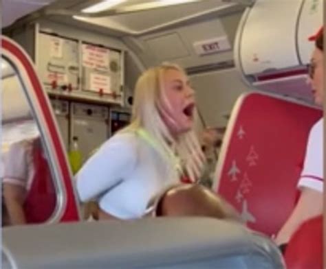 jet2 passenger gets lifetime ban after forcing plane to divert socialhub center social network