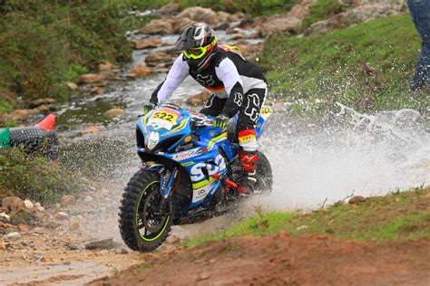 On august 14, 2010, a modified ford ranger pickup truck, racing in the mdr sanctioned california 200, careened off the track into. A Suzuki GSX-R1000 went off road racing and it did a good ...