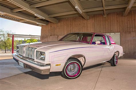 1978 oldsmobile cutlass supreme driver side front view - Lowrider