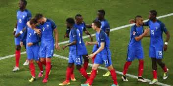 Lees de voorbeschouwing en bekijk alle statistieken! Frankrijk favoriet in EK-finale tegen Portugal - FCUpdate.nl