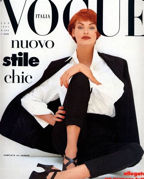 Pin By Emily Manns On Fashion Linda Evangelista Vogue Italia Vogue