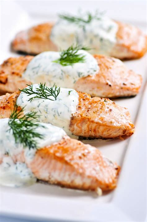 Poached Salmon With Creamy Dill Sauce Tanyas Kitchen
