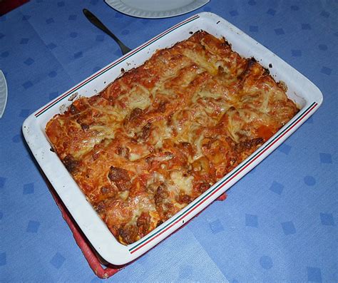 Jetzt ausprobieren mit chefkoch de. Einfache, schnelle Lasagne von Ellaex | Chefkoch