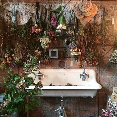 Pin by Lynda Goodman on Le coin évier | Home decor inspiration, Decor