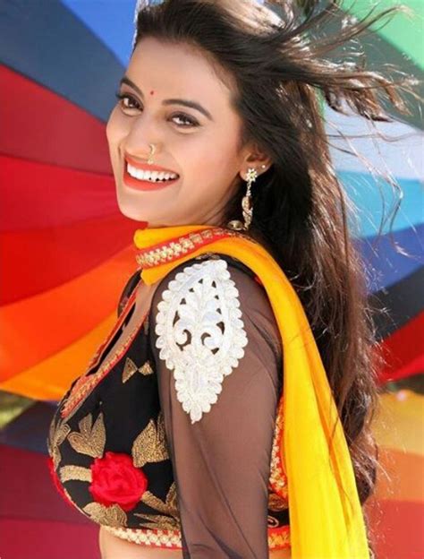 Bhojpuri Actress Akshara Singh Pics Images Photos Hd Wallpapers