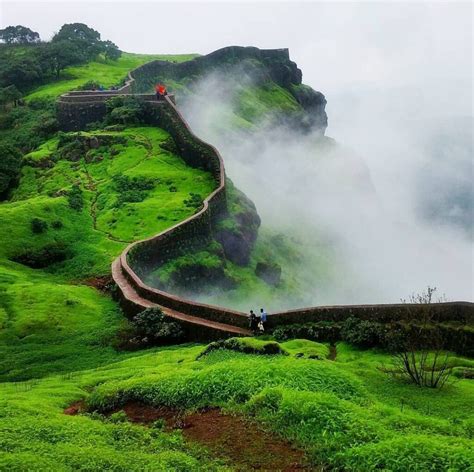 15 Famous Tourist Places In Pune Geek Of Adventure