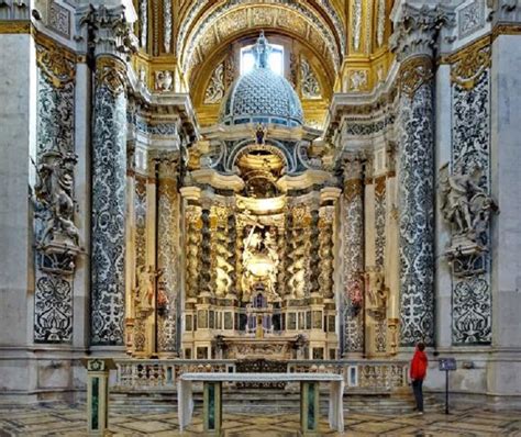 Il muro costituisce la metafora e la sintesi dell'intera guerra fredda. Chiesa-di-Santa-Maria-Assunta | Add to Bucketlist ...