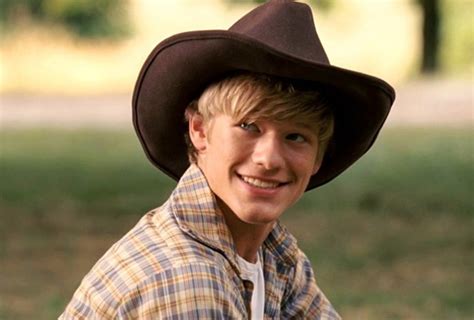 Luca pelicula completa online o descargar hd. Miley Cyrus: Mira cómo han cambiado los "novios" de Hannah ...