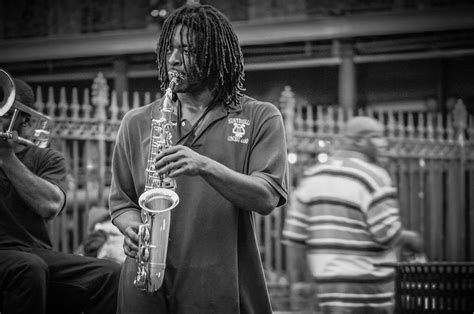Play That Street Musician Musician New Orleans