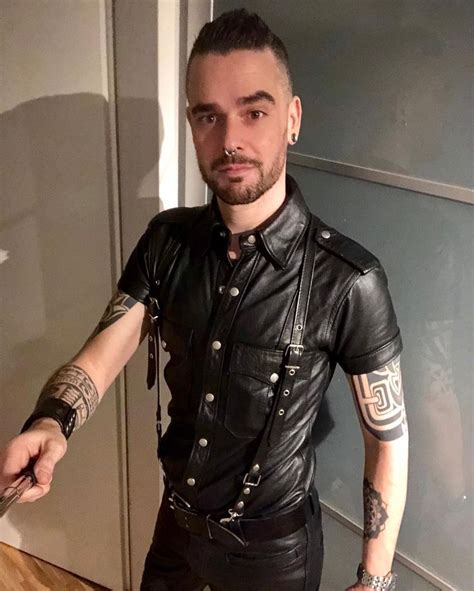 last night newhaircut gayleather gear365 gayberlin gaytattoo gaypierced scruff tight