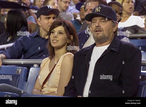Marisa Tomei 2003 Hi Res Stock Photography And Images Alamy